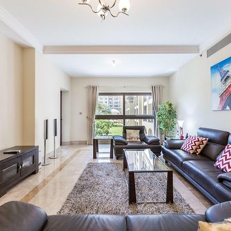 Beachfront Two Bedrooms On Palm Jumeirah By Deluxe Holiday Homes Ντουμπάι Εξωτερικό φωτογραφία