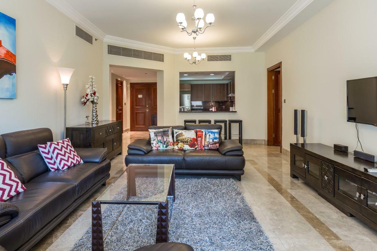Beachfront Two Bedrooms On Palm Jumeirah By Deluxe Holiday Homes Ντουμπάι Εξωτερικό φωτογραφία
