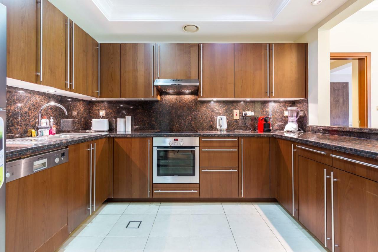 Beachfront Two Bedrooms On Palm Jumeirah By Deluxe Holiday Homes Ντουμπάι Εξωτερικό φωτογραφία