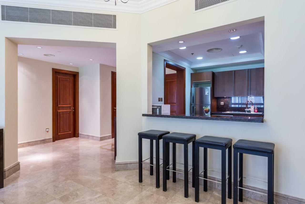 Beachfront Two Bedrooms On Palm Jumeirah By Deluxe Holiday Homes Ντουμπάι Εξωτερικό φωτογραφία