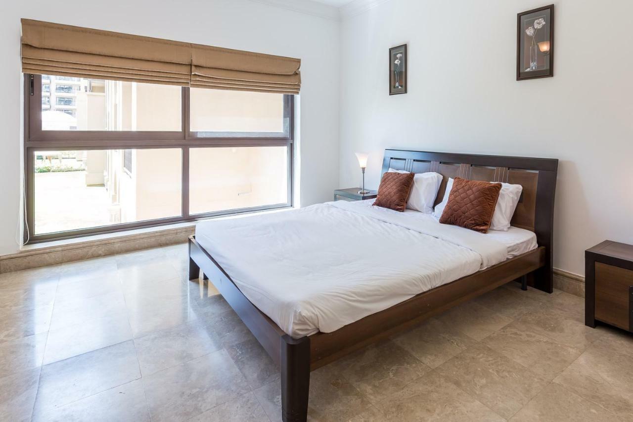 Beachfront Two Bedrooms On Palm Jumeirah By Deluxe Holiday Homes Ντουμπάι Εξωτερικό φωτογραφία